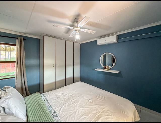 2 BEDROOM TOWNHOUSE FOR SALE IN AMANZIMTOTI